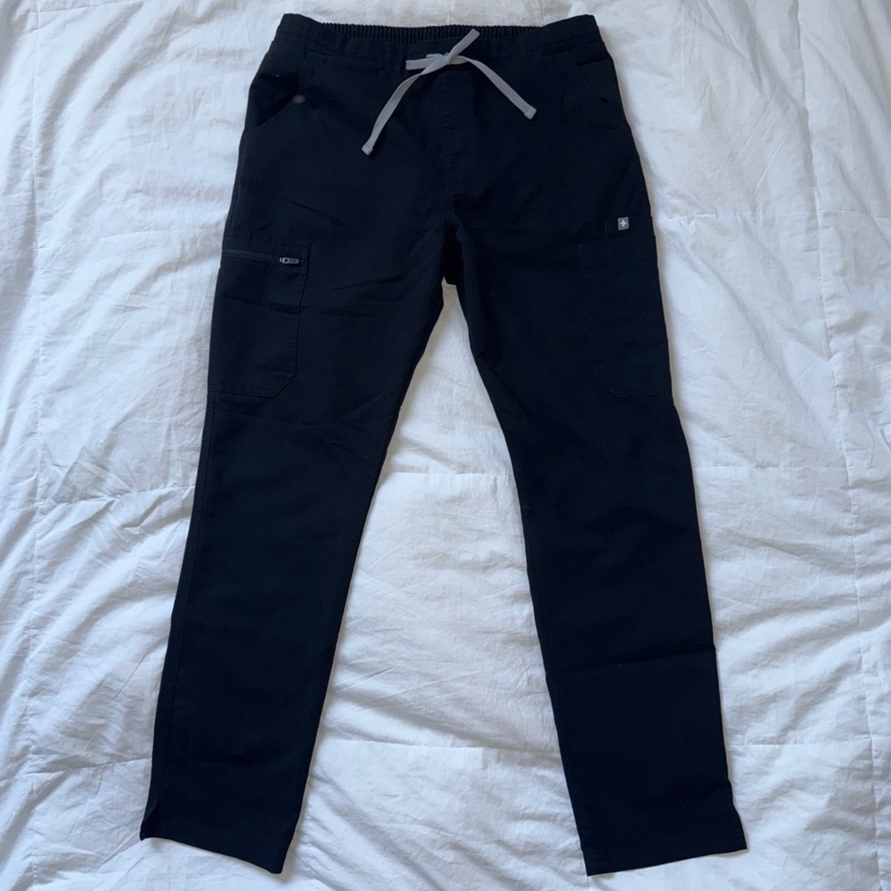 Women’s Black Figs Scrub Pants Technical Collection Straight Leg/Skinny